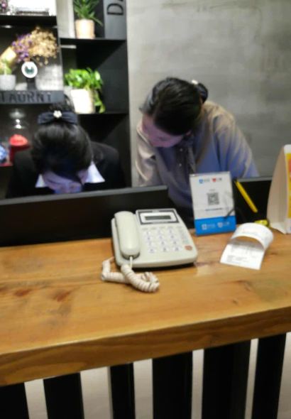 Dongdafang(An Ji Yun Hong Er Dian )