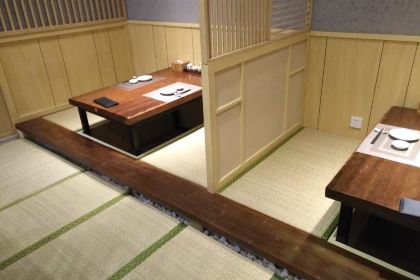 YA JING ZHI HE FENG LIAO LI