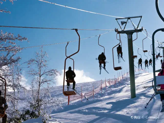 Skiing in Sapporo