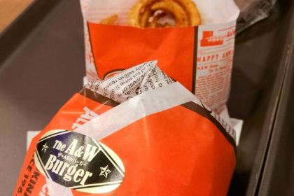 A&W Kokusaidori Matsuo