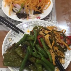 Yixinshougongpaozhang User Photo