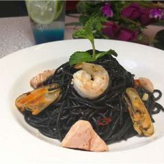 中孚利贞法式西餐厅(嘉和园店) 여행 사진