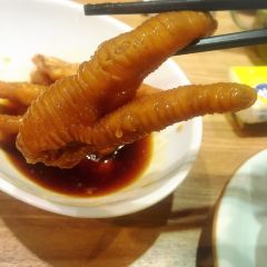 LUCK WIN TEAHOUSE User Photo