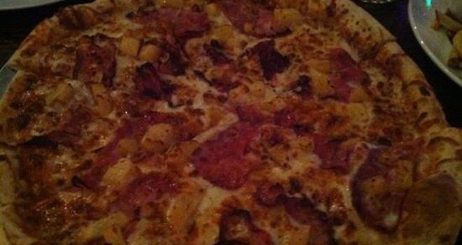 Nicoli's Grill & Sports Bar