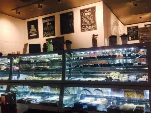 Christopher's Cake Shop