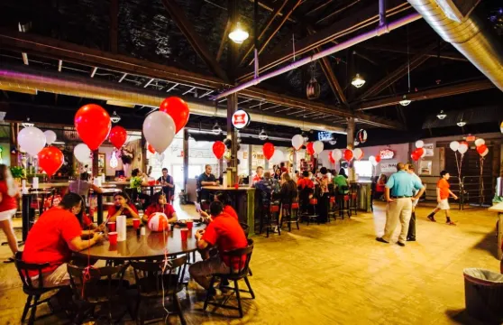 Hoegemeyer's Barbeque Barn