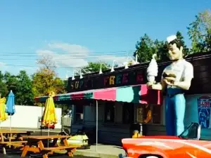 Super Freeze Drive- in Restaurant