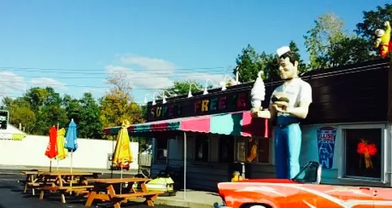 Super Freeze Drive- in Restaurant