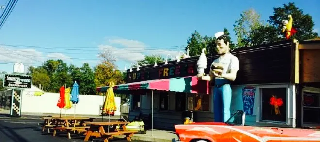 Super Freeze Drive- in Restaurant