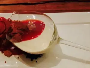 Aan Tafel