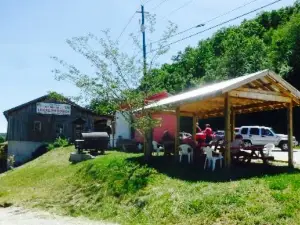 Tomlin ​ BBQ & Catering
