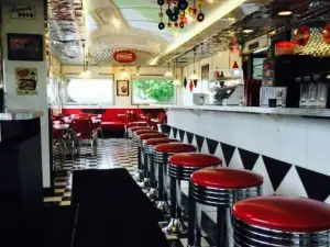 Moe's Diner