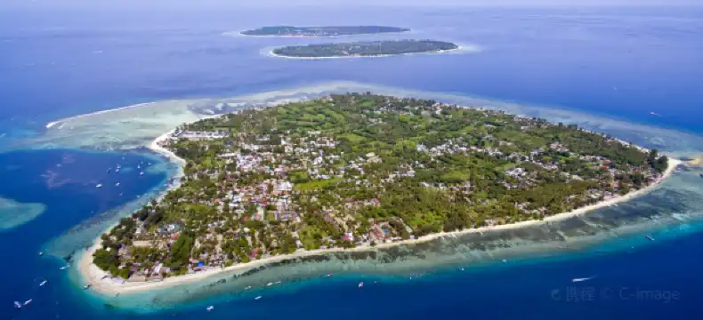 印度尼西亞西怒沙登加拉省的別墅