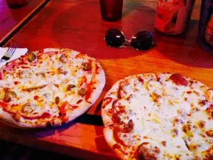 Wave Pizza Co.