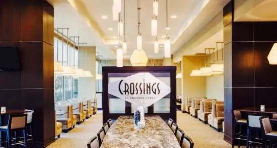 Crossings Restaurant & Lounge