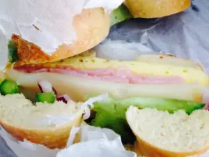 Bruegger's Bagels