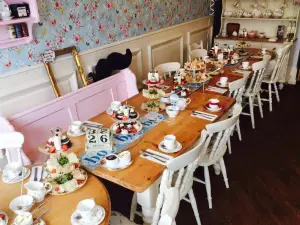 Annie's Tea Rooms