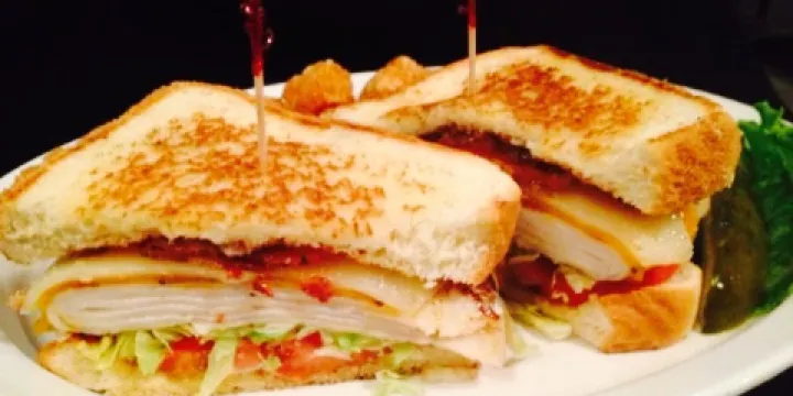 TwoRows Classic Grill