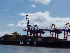 Landungsbrucken Finkenwerder
