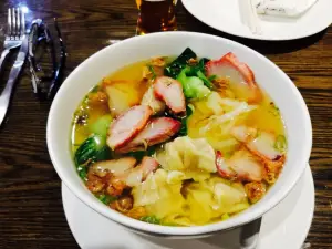 Asian Diner