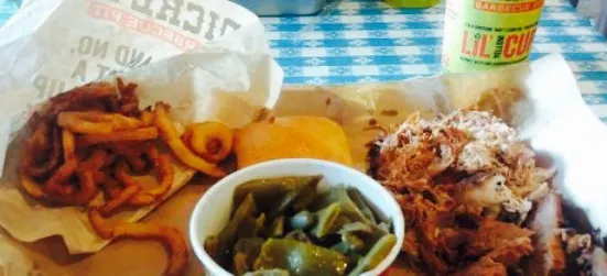 Dickeys' Barbecue Pit