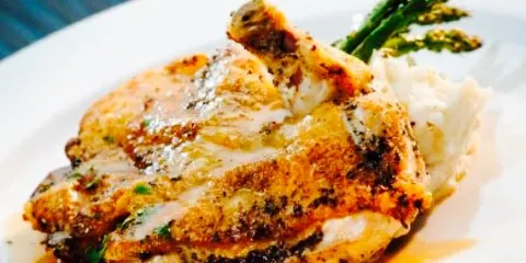 Elements Restaurant at Riverwoods