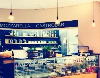 Galeria Mozzarella Gastrobar