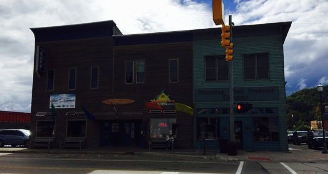 Falling Rock Cafe & Bookstore