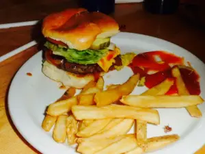 LEGENDS BAR & GRILL