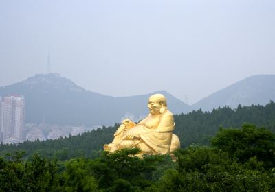 Qianfo Mountain