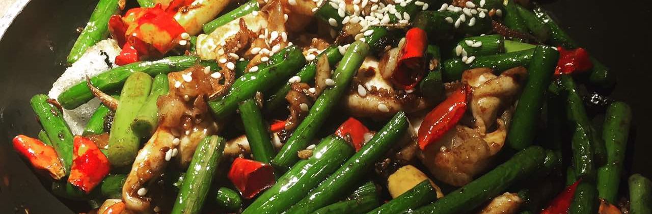 ZI YAN BAI WEI JI CHUN JIANG HUA YUAN DIAN