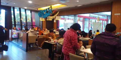 肯德基(金巢店)