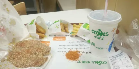 華萊士·全雞漢堡（池園店）