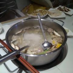 浪里寻·臻牛养生牛肉火锅(银泰店) User Photo
