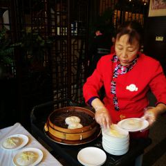 JING JIANG SHI HONG YUN JIU LOU NA HUAN DIAN User Photo