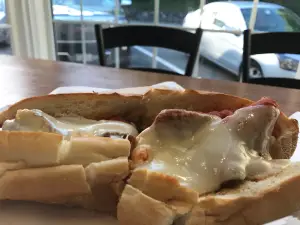 Theo's Pizzeria and Grill