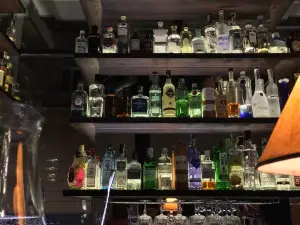 Bar Ktery Neexistuje