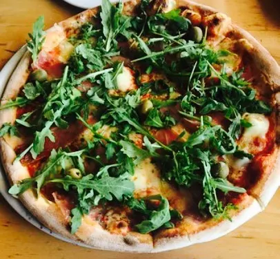 Giusto Bistro & Pizzeria