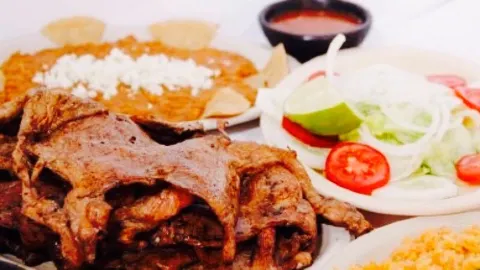 El Pollo Navarro in 테픽