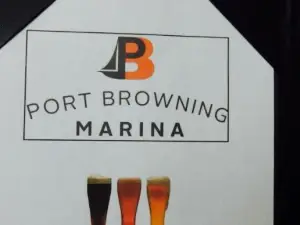 Port Browning Marina Pub and Cafe