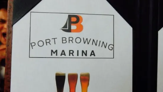 Port Browning Marina Pub and Cafe
