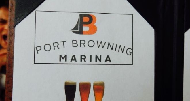 Port Browning Marina Pub and Cafe