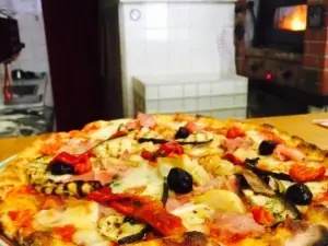 Pizza Della Nonna
