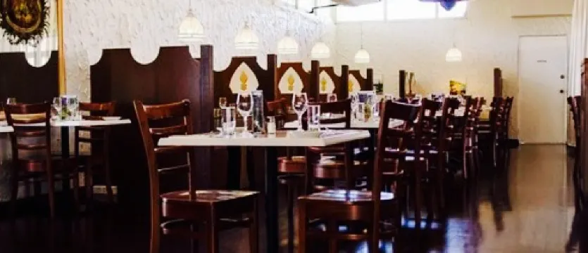 Casa Mia Cafe & Restaurant