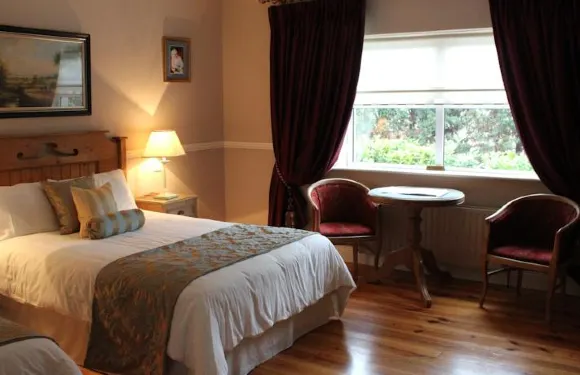 阿德爾鄉間別墅酒店