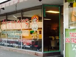 Evelyns Bakery