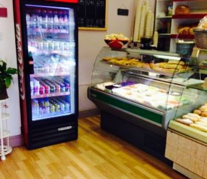 Manuels Deli & Bakery