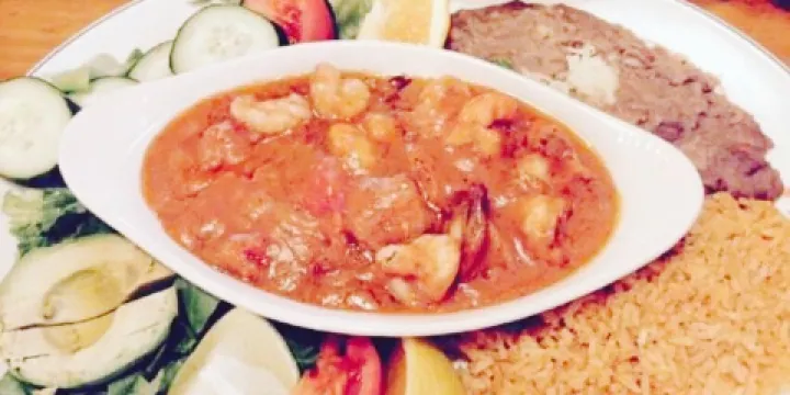 La Parrilla Guacamole Grill