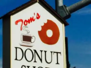 Tom's Donut Shop