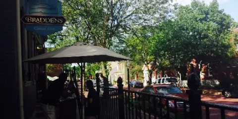 Bradden's Restaurant